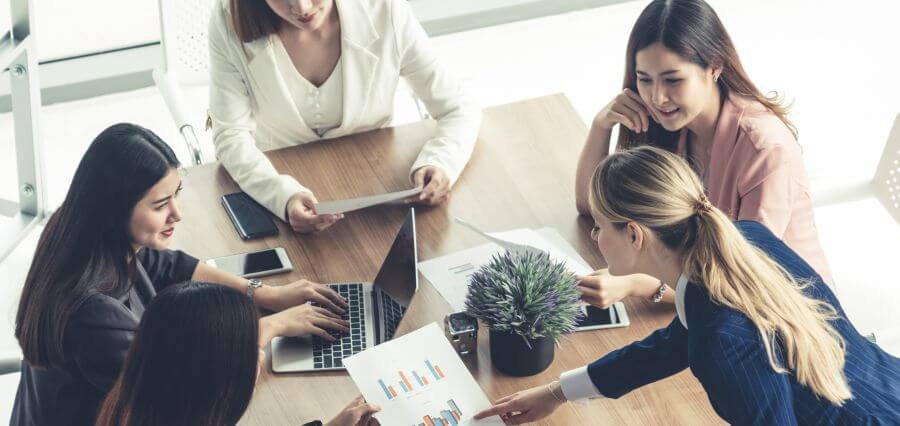 You are currently viewing Women Can Redefine Financial Markets as Decision-makers and Investors